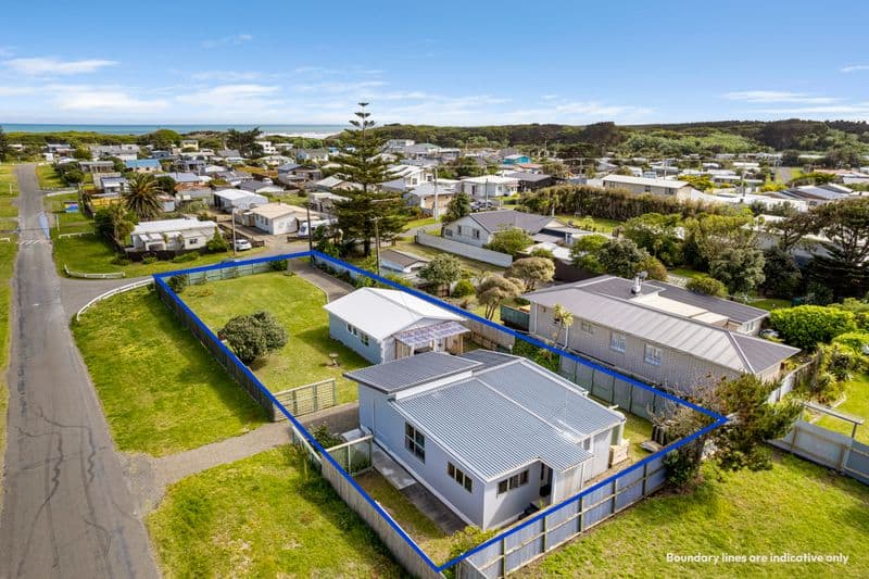 29 Raukawa Street, Himatangi Beach, Manawatu