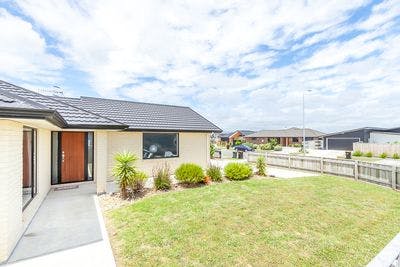 1 Morocco Terrace, Kelvin Grove, Palmerston North City, Manawatu | Tall Poppy 