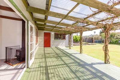 2 Lethbridge Street, Feilding, Manawatu, Manawatu | Tall Poppy 