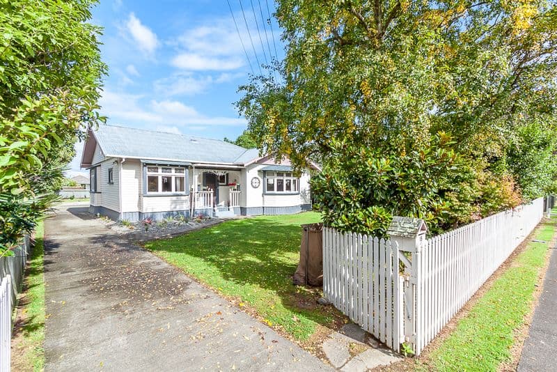 15 Campbell Street, Feilding, Manawatu