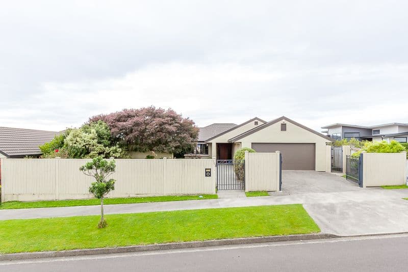 103 Ruapehu Drive, Fitzherbert, Palmerston North City