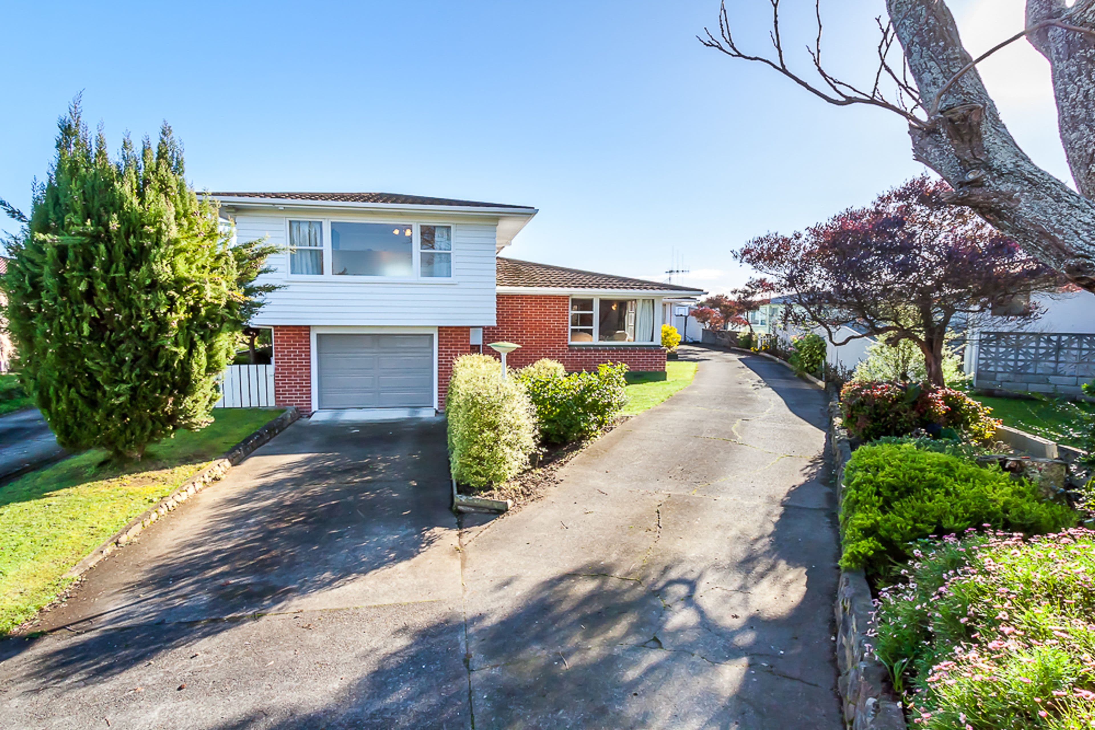 14 Lowestoft Place, West End, Palmerston North City, Manawatu | Tall Poppy 