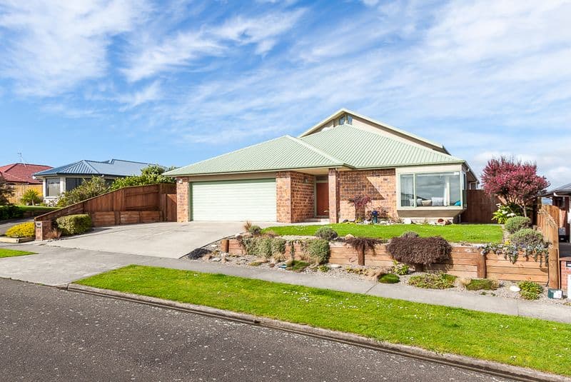 32 Logan Way, Kelvin Grove, Palmerston North City