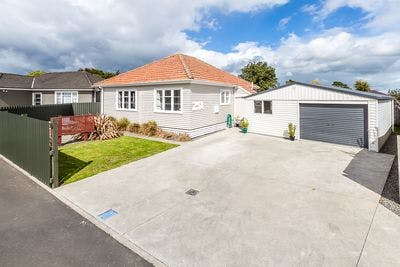 25A  Robinson Cres, Westbrook, Palmerston North City, Manawatu | Tall Poppy 