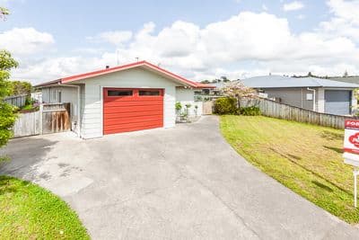 3 Almond Grove, Feilding, Manawatu, Manawatu | Tall Poppy 