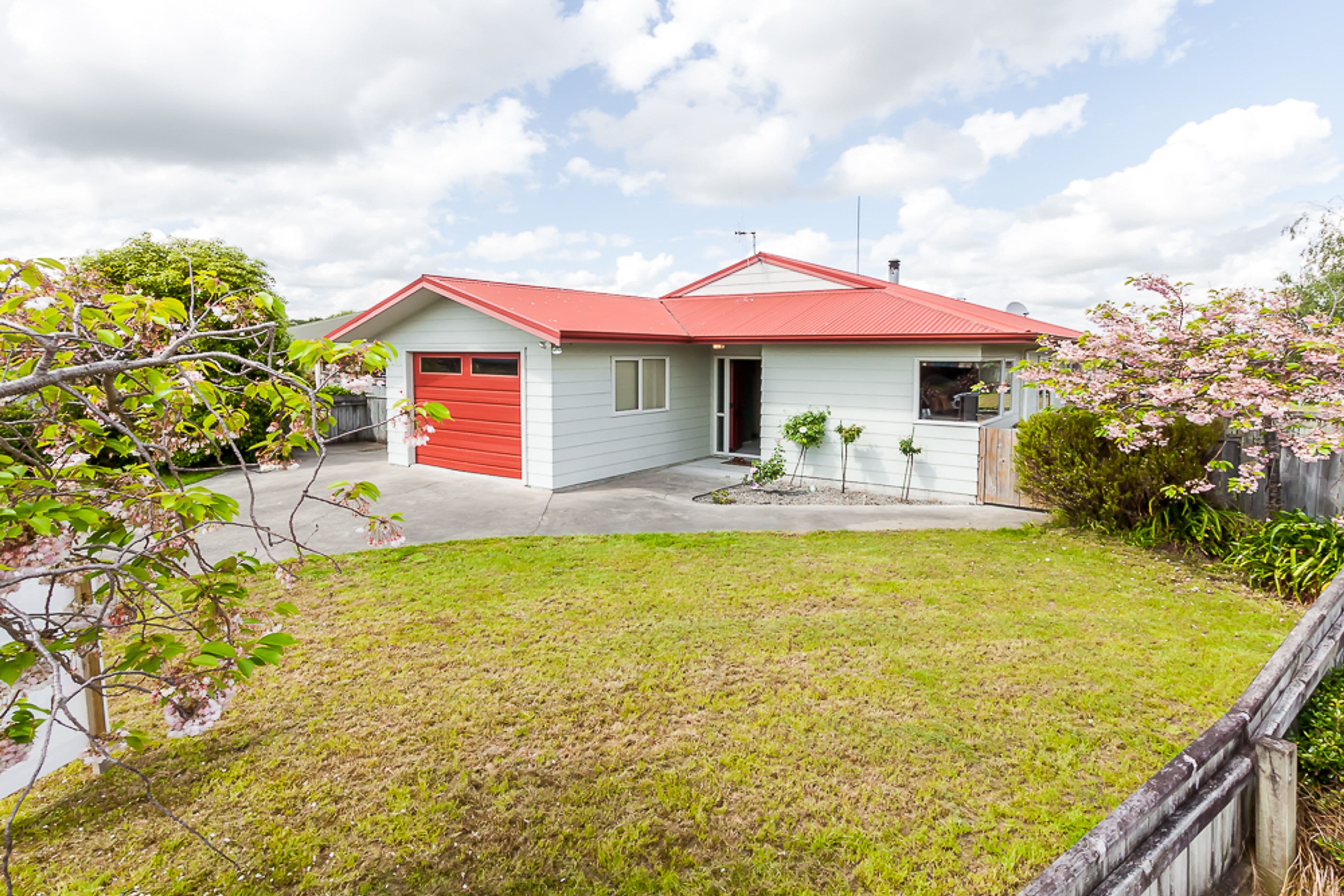 3 Almond Grove, Feilding, Manawatu, Manawatu | Tall Poppy 