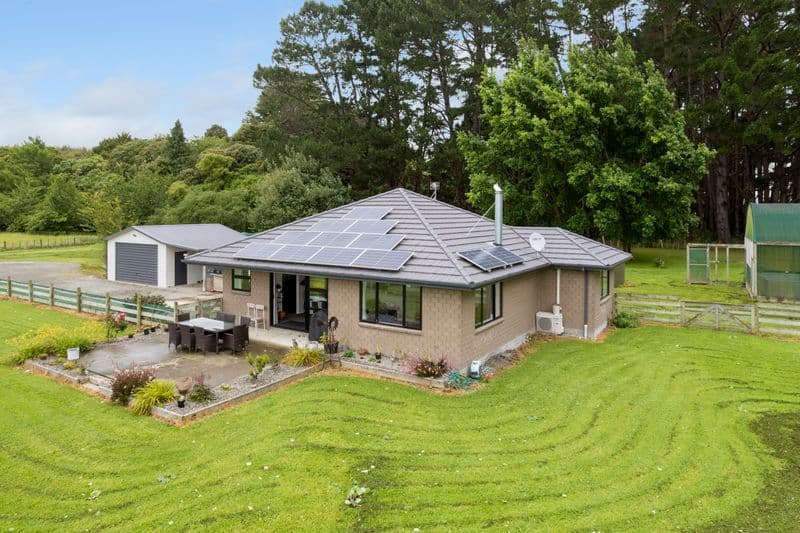 81 Halls Road, Pahiatua, Tararua