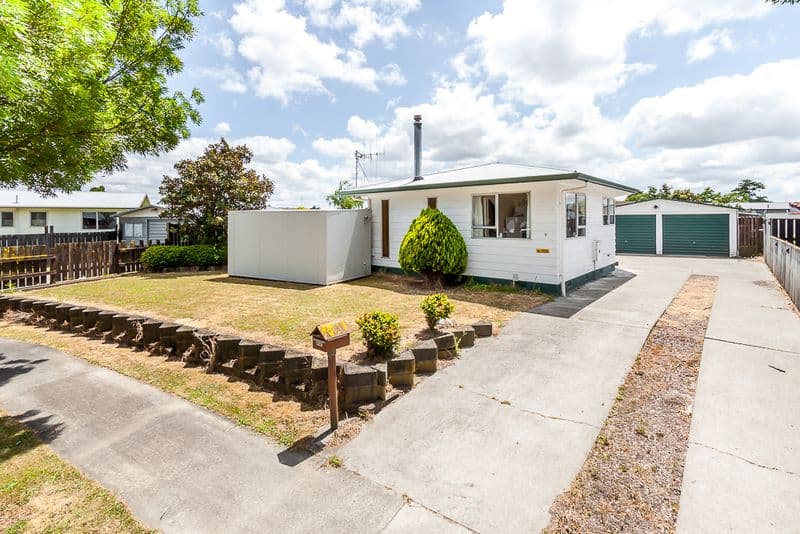 3 Forbes Place, Kelvin Grove, Palmerston North City