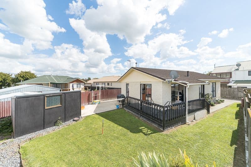 19A Cedar Grove, Highbury, Palmerston North City