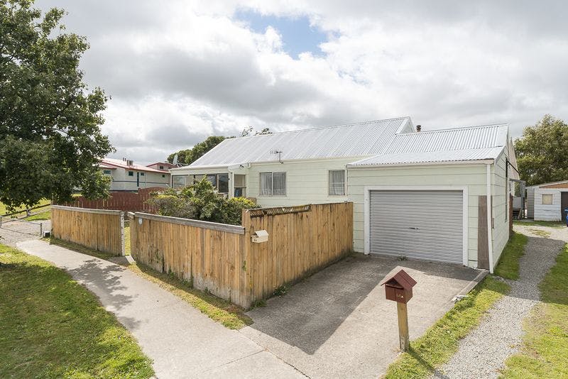 64 Rhodes Drive, Kelvin Grove, Palmerston North City