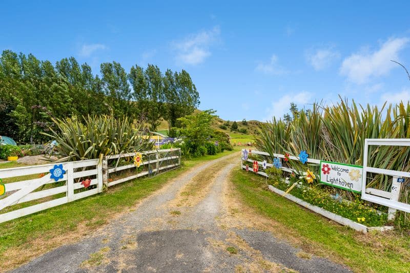 60 Thompsons Road, Pahiatua, Tararua