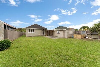 188 Botanical Road, Takaro, Palmerston North City, Manawatu | Tall Poppy 