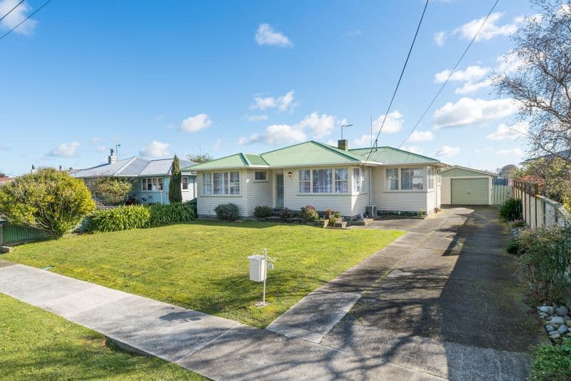 20 Peters Avenue, Cloverlea, Palmerston North City