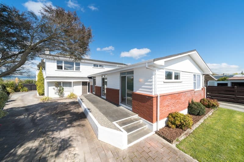 241 Vogel Street, Roslyn, Palmerston North City