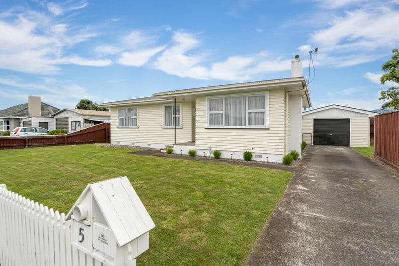 5 Battersea Place, Roslyn, Palmerston North City, Manawatu | Tall Poppy 