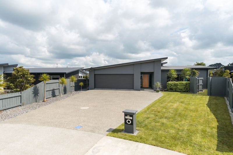 30 Pegasus Place, Kelvin Grove, Palmerston North City, Manawatu | Tall Poppy 