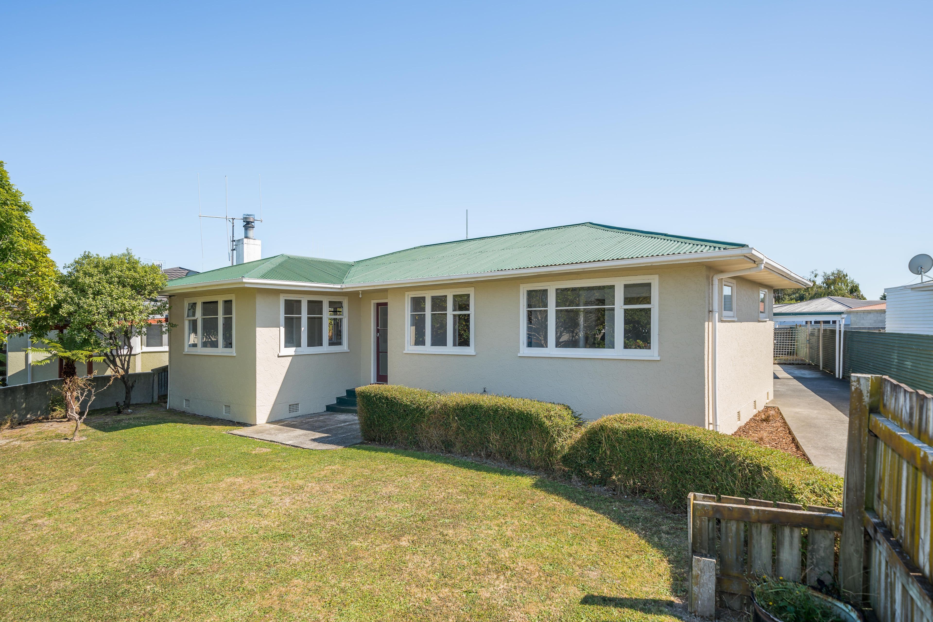 166 Highbury Avenue, Highbury, Palmerston North City, Manawatu | Tall Poppy 