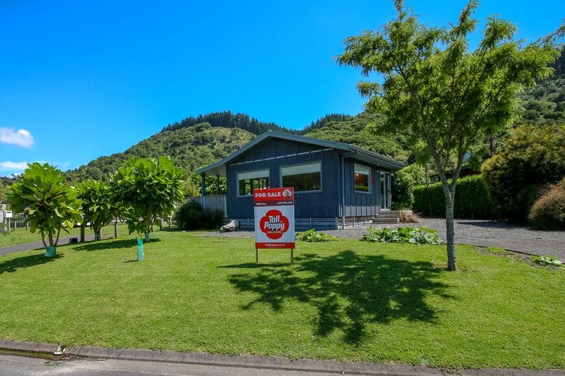 4 Nga Manu Place, Waipatiki, Hastings