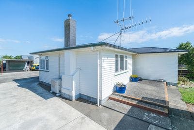 14 Ellesmere Crescent, Highbury, Palmerston North City, Manawatu | Tall Poppy 