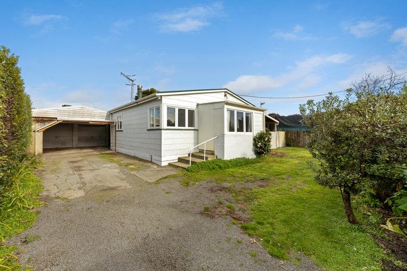 27 Aru Street, Tangimoana, Manawatu