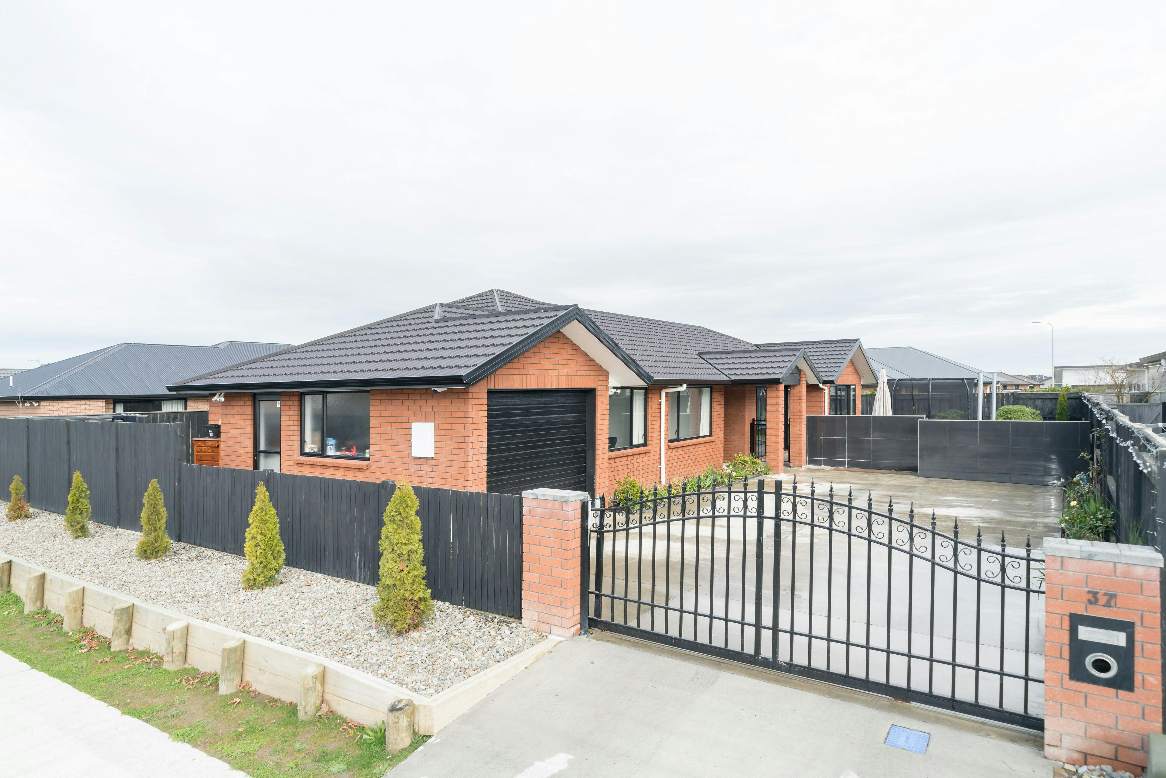 37 James Line, Kelvin Grove, Palmerston North City, Manawatu | Tall Poppy 