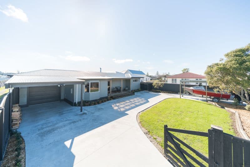 8 Russell Street, Feilding, Manawatu