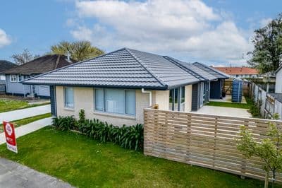 140 Rugby Street, Awapuni, Palmerston North City, Manawatu | Tall Poppy 