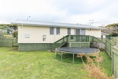 23 Dahlstrom Grove, Kelvin Grove, Palmerston North City, Manawatu | Tall Poppy 