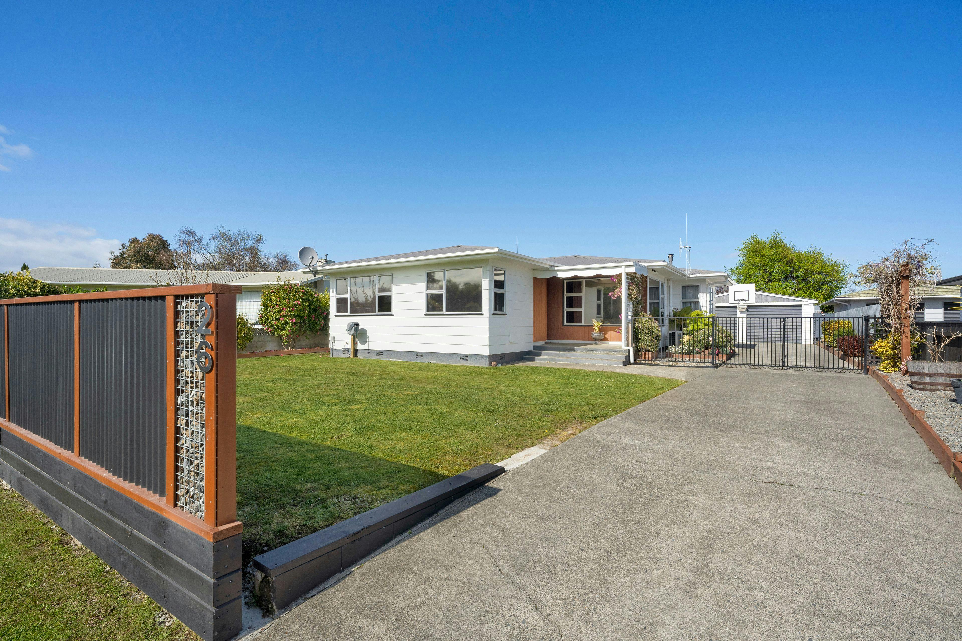 26 Dunk Place, Milson, Palmerston North City, Manawatu | Tall Poppy 