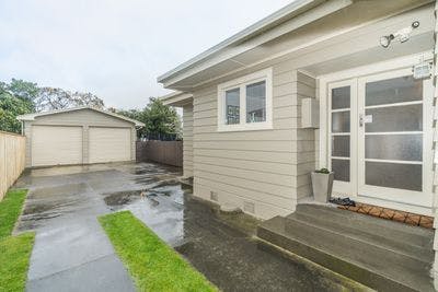 30 Guy Avenue, Takaro, Palmerston North City, Manawatu | Tall Poppy 