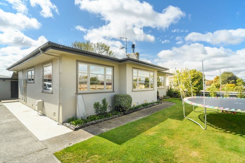 17 Forbury Avenue, Takaro, Palmerston North City, Manawatu | Tall Poppy 