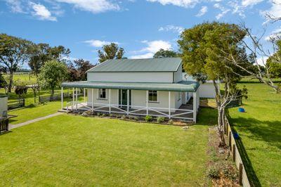 143 Parewanui Road, Bulls, Bulls, Manawatu | Tall Poppy 