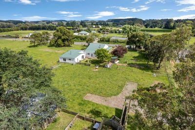 143 Parewanui Road, Bulls, Bulls, Manawatu | Tall Poppy 