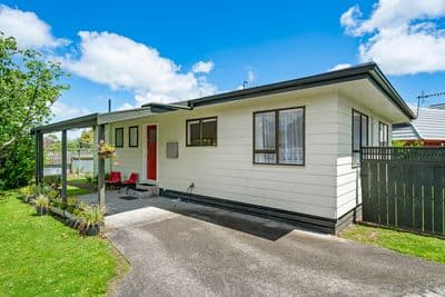 21 Manson Street, Terrace End, Palmerston North City, Manawatu | Tall Poppy 