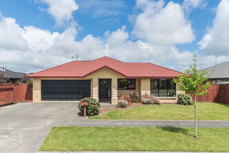 38 Branigan Parade, Kelvin Grove, Palmerston North City, Manawatu | Tall Poppy 