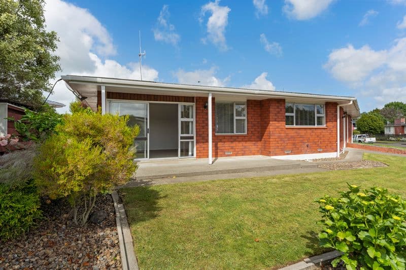 17 Te Punga Place, Awapuni, Palmerston North City