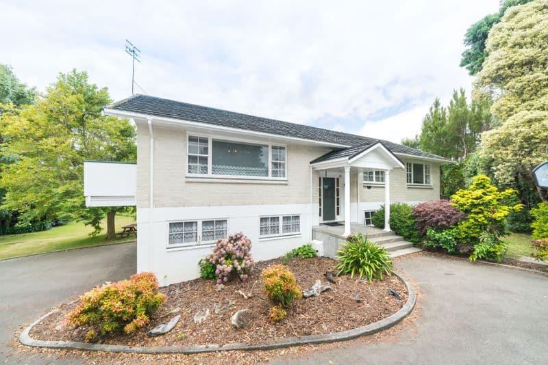 102 Long Melford Road, Awapuni, Palmerston North City