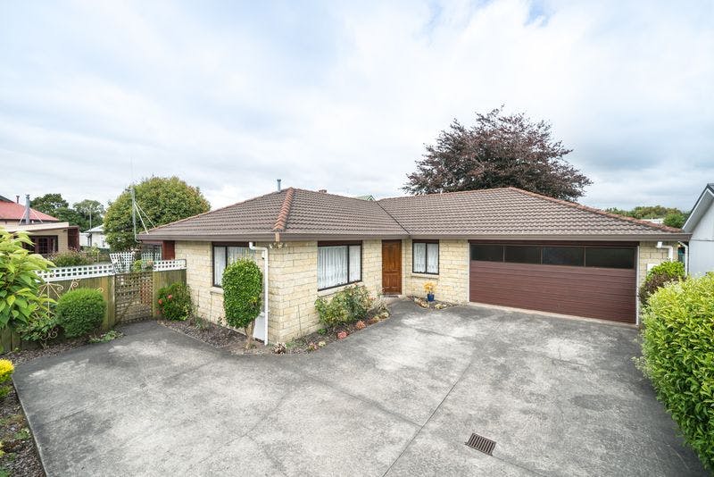 104 Featherston Street, Takaro, Palmerston North City, Manawatu | Tall Poppy 