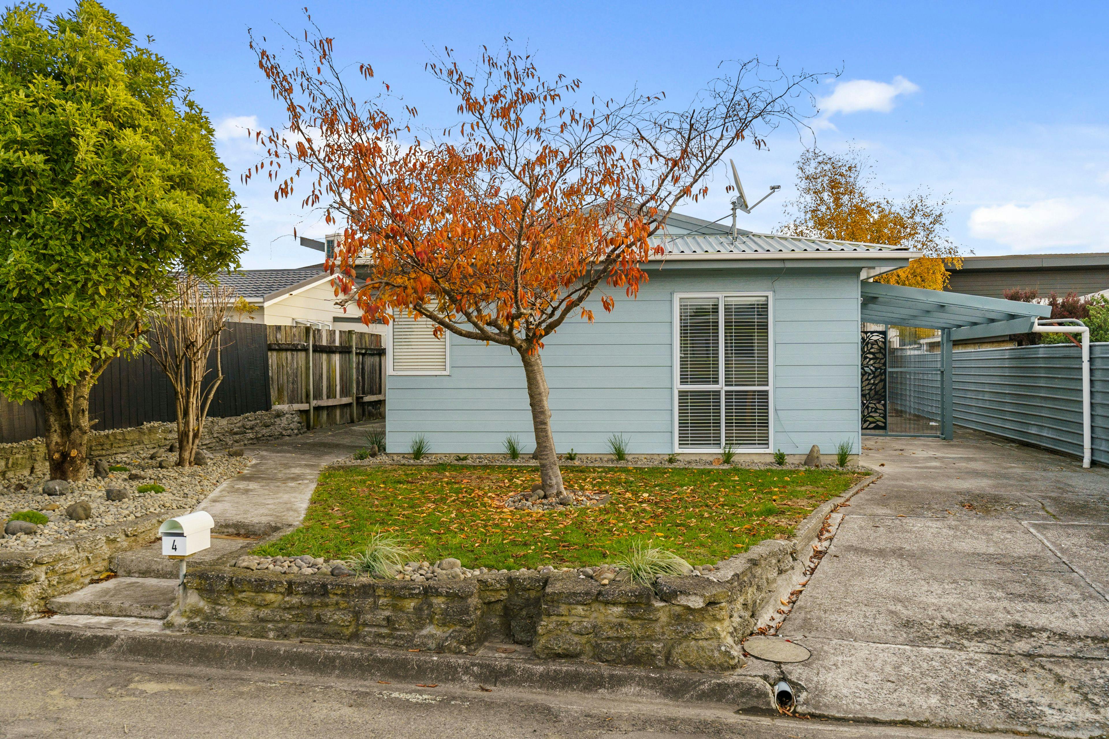 4 Coromandel Court, Roslyn, Palmerston North City, Manawatu | Tall Poppy 