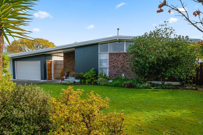 33 Somerset Cres, Highbury, Palmerston North City