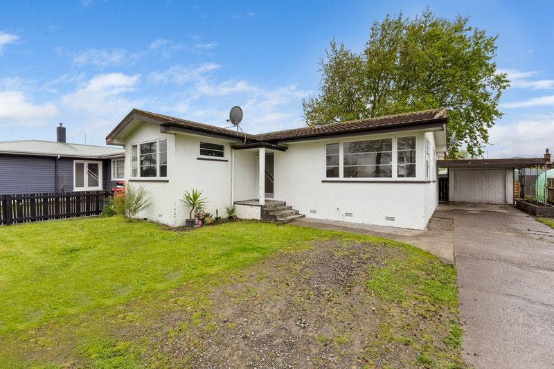 19 Botanical Road, Takaro, Palmerston North City