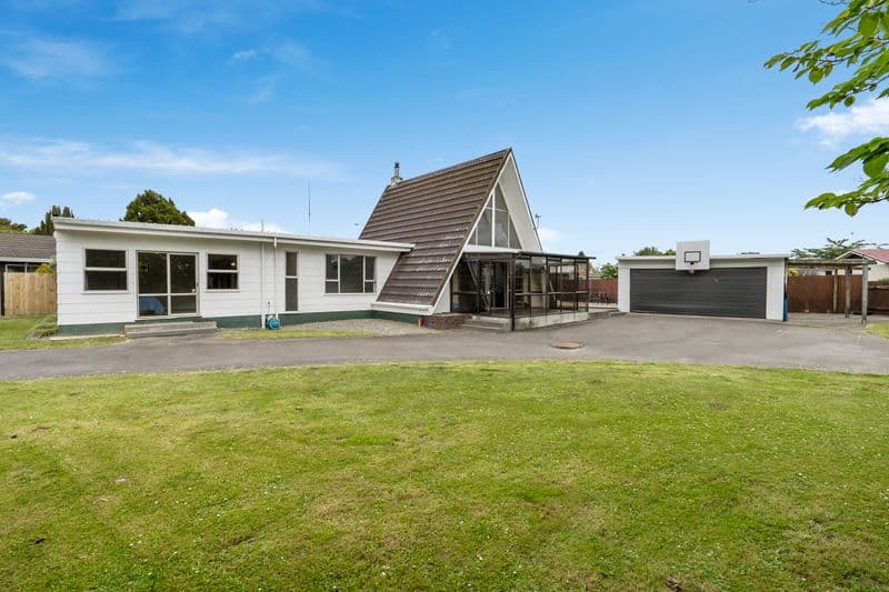 85 Long Melford Road, Awapuni, Palmerston North City