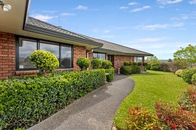 2 Masefield Terrace, Kelvin Grove, Palmerston North City, Manawatu | Tall Poppy 