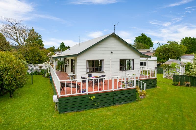 8 Matai Place, Pahiatua, Tararua