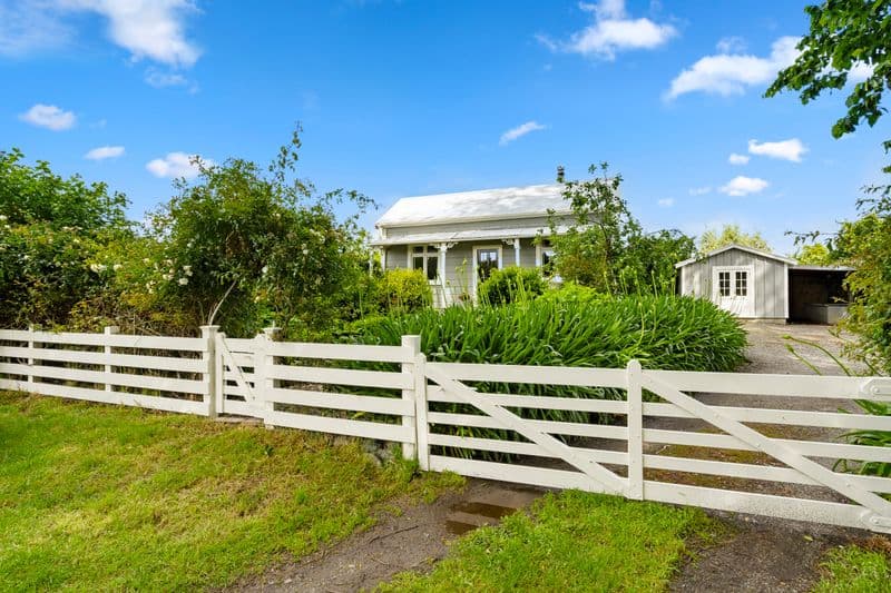 90 Cemetery Road, Sanson, Manawatu