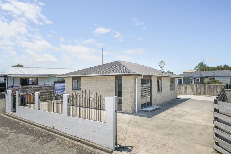 7 Athena Grove, Highbury, Palmerston North City