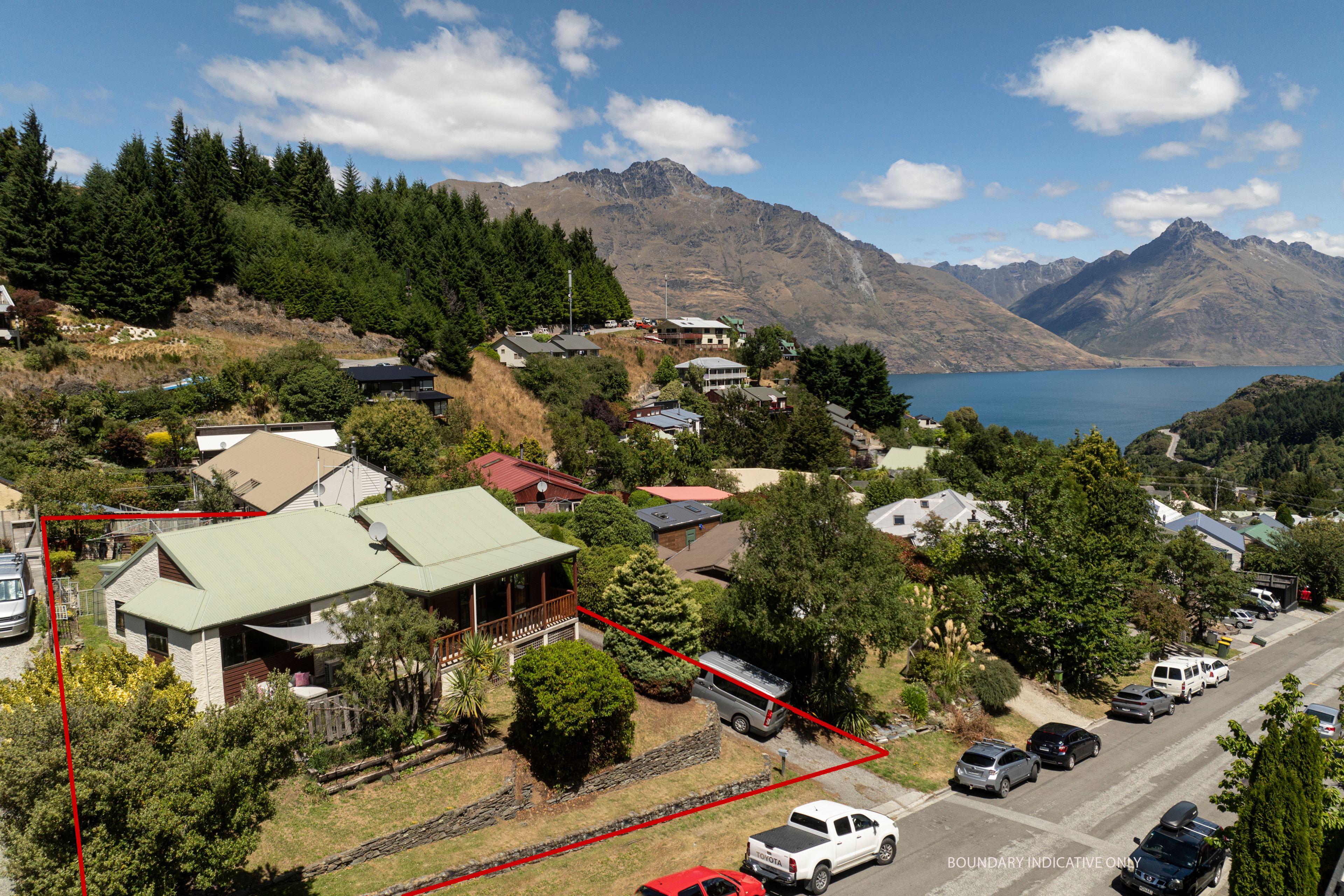 10 Watts Road, Fernhill, Queenstown, Otago | Tall Poppy 