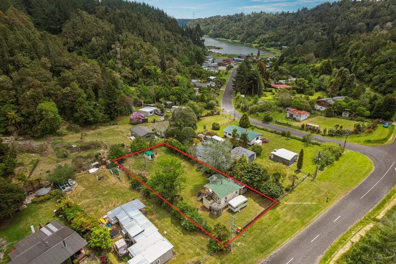 325 Pongakawa Valley Road, Lake Rotoma, Rotorua, Bay of Plenty | Tall Poppy 