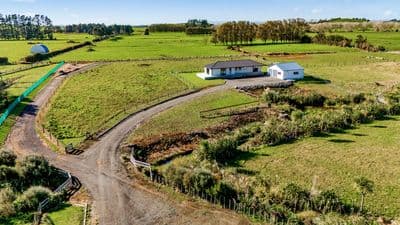 647 Beaconsfield Road, Stratford, Stratford, Taranaki | Tall Poppy 