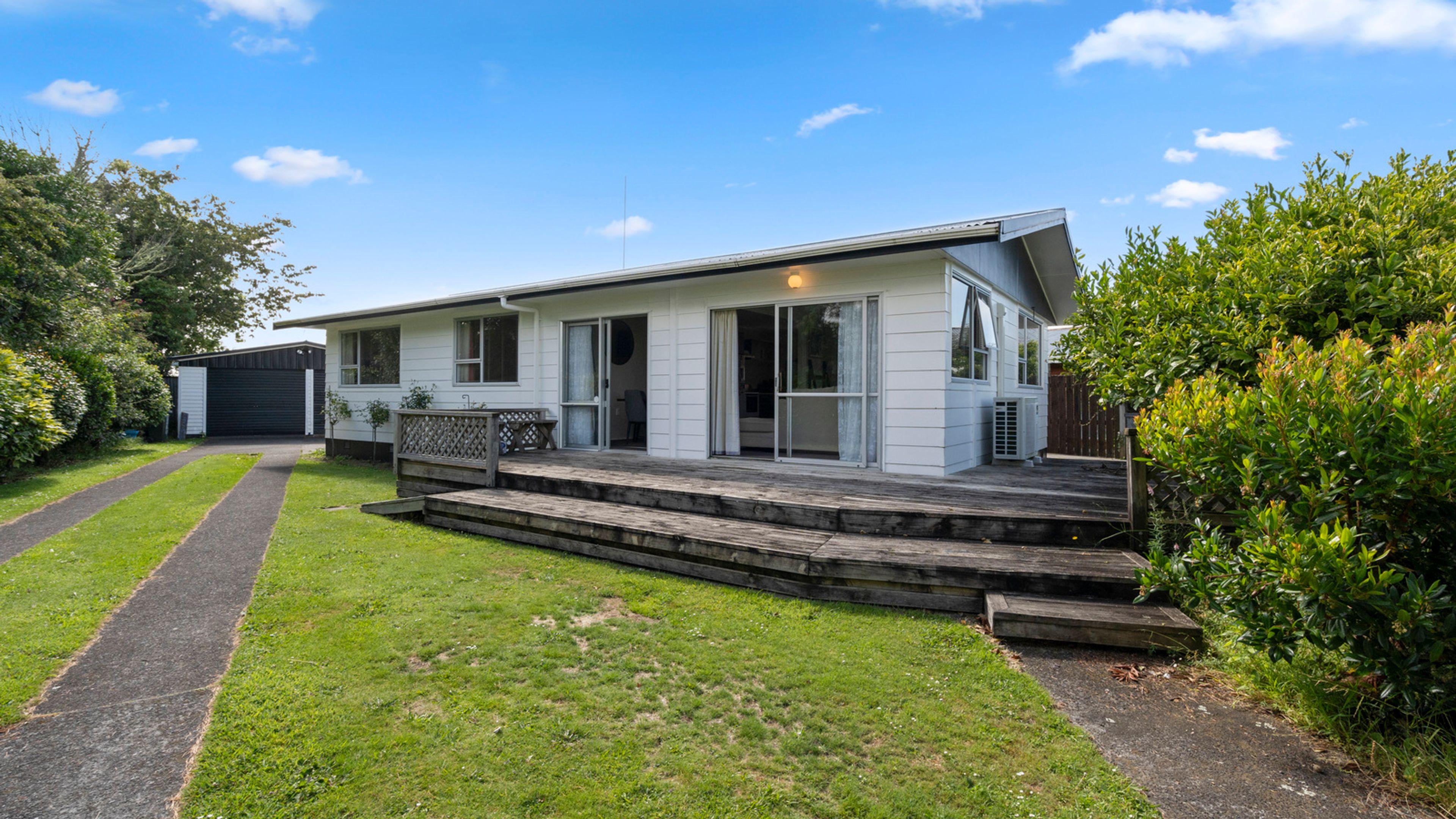 162 Brecon Road, Stratford, Stratford, Taranaki | Tall Poppy 